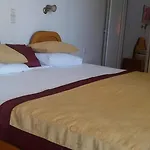 With Seaview 아파트